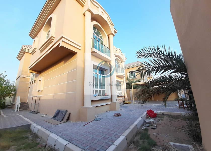 20 Stand Alone Inside Compound 6 Bed In Khalifa City A