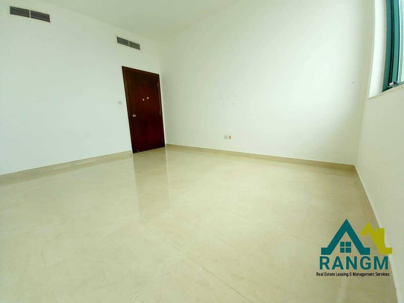 6 2BHK With parking Apartment in downtown near WTC