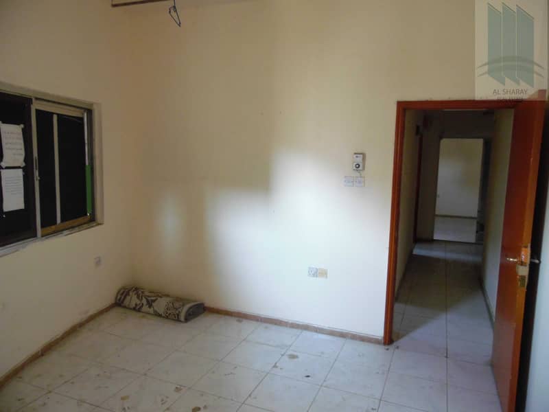 4 Good flat for rent in commercial area in Al Murar