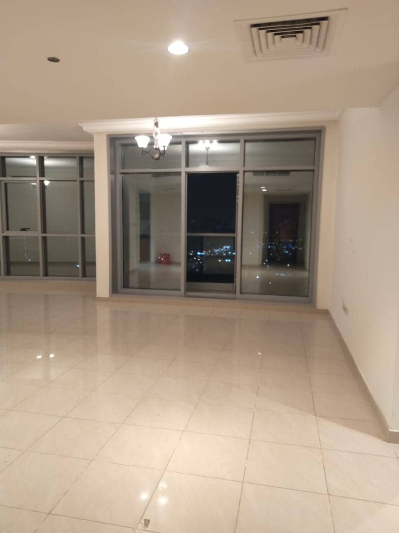 2Bedroom Hall with Luandryroom for Rent in Corniche Residency