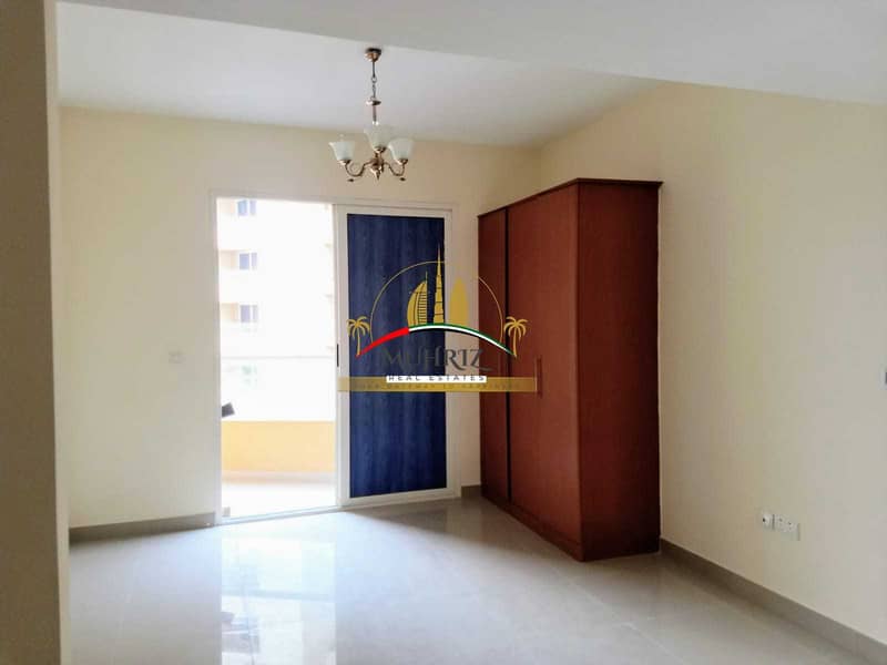 3 Studio for rent in Lakeside tower IMPZ