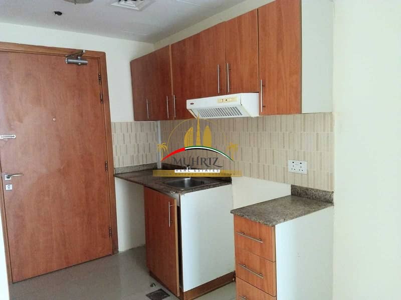 7 Studio for rent in Lakeside tower IMPZ