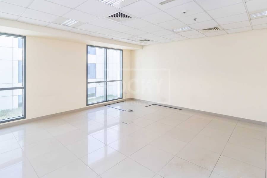 3 Fitted Office | Low Floow | 4 Parking | DIP