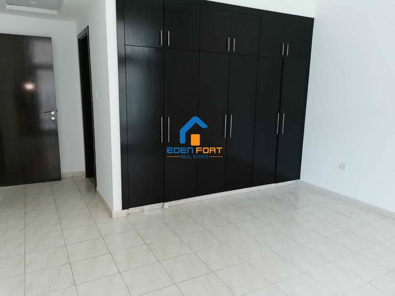 HUGE 1 BHK IN FAHAD TOWER 2 FOR RENT HUGE 1 BHK IN FAHAD TOWER 2 FOR RENT