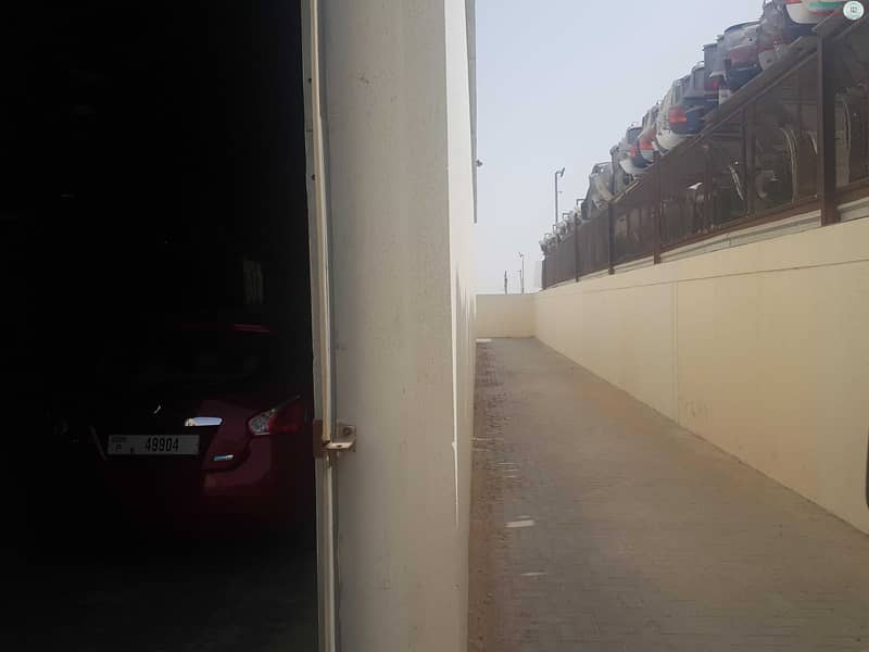7 000 Warehouse with Electrciity and Water Main Road for Sale 6.9 Million