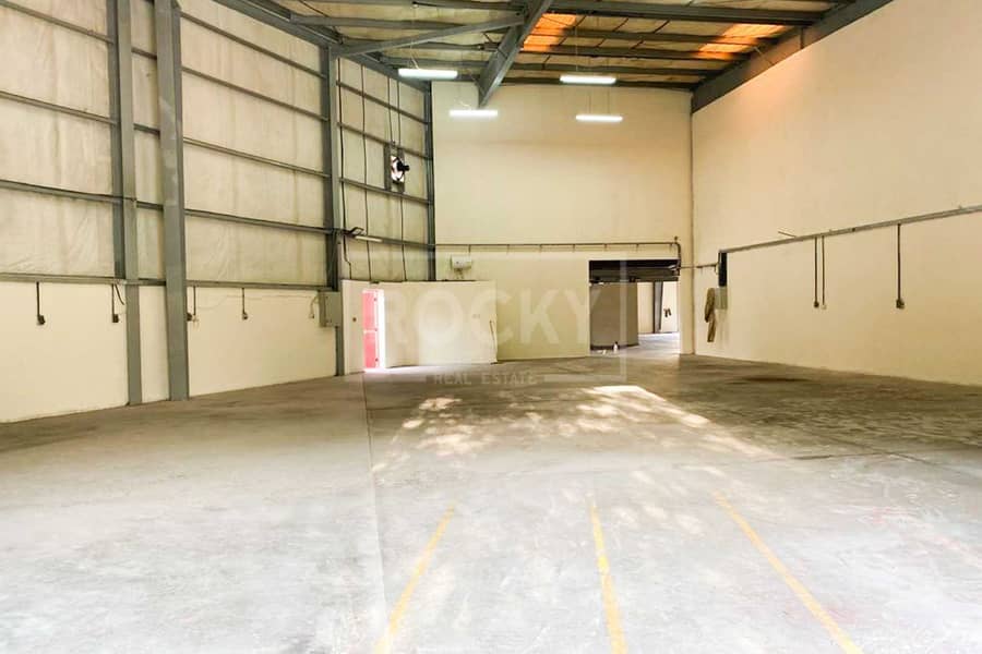3 Semi-Fitted Warehouse | 7 Parking | DIP 2