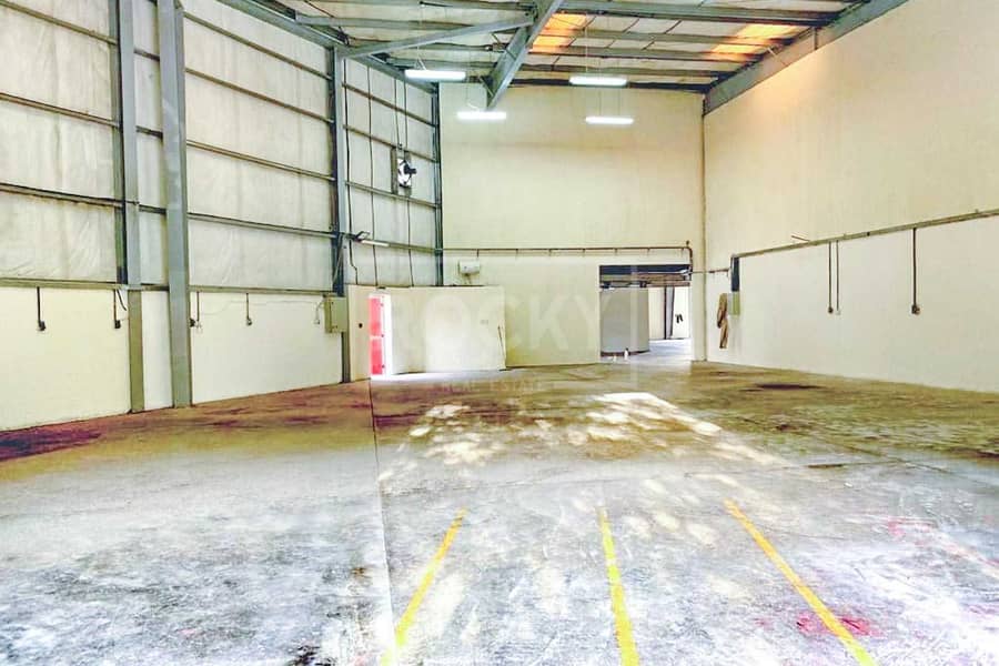 4 Semi-Fitted Warehouse | 7 Parking | DIP 2