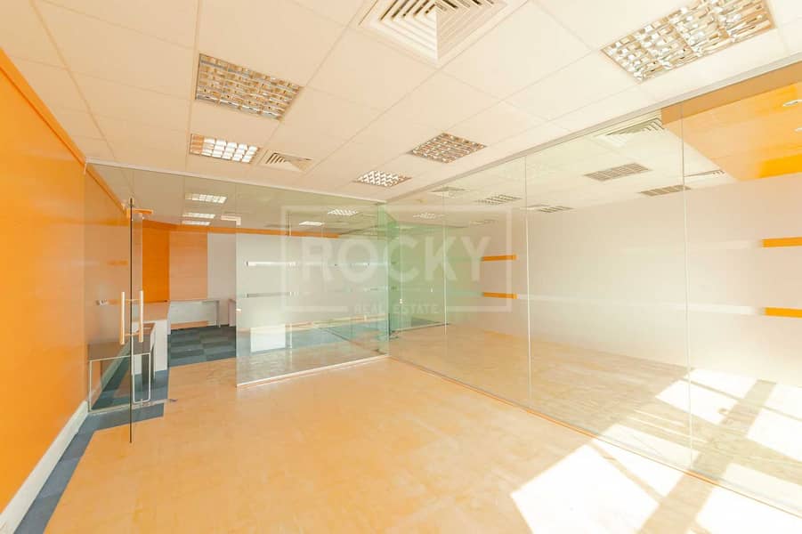 6 Fitted Office | Near Metro | 30 Days Free | Sh Zayed Road