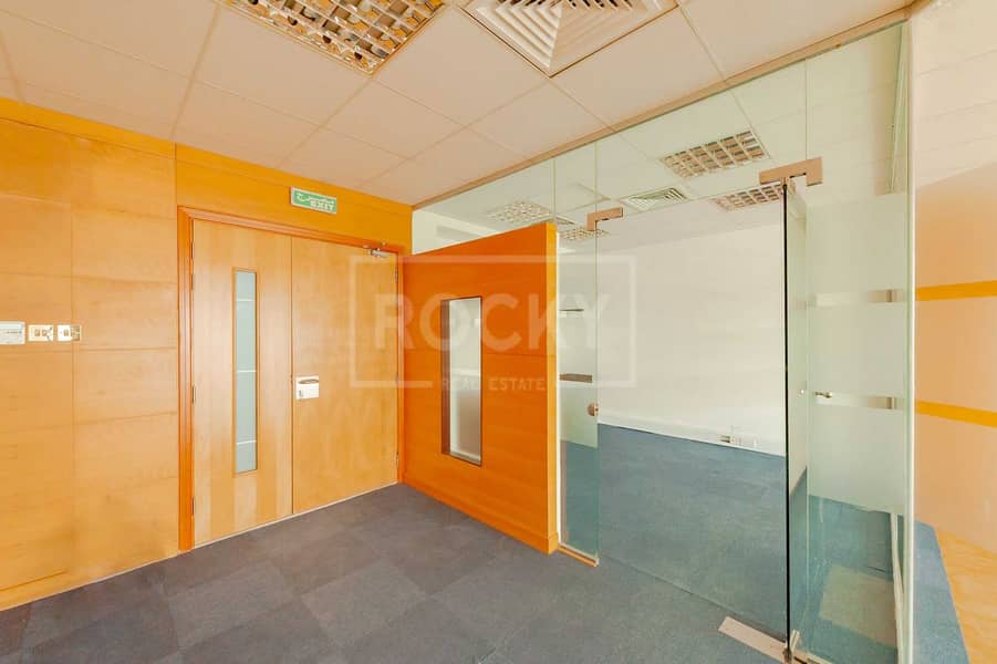 7 Fitted Office | Near Metro | 30 Days Free | Sh Zayed Road