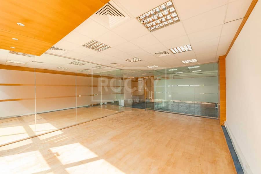 17 Fitted Office | Near Metro | 30 Days Free | Sh Zayed Road