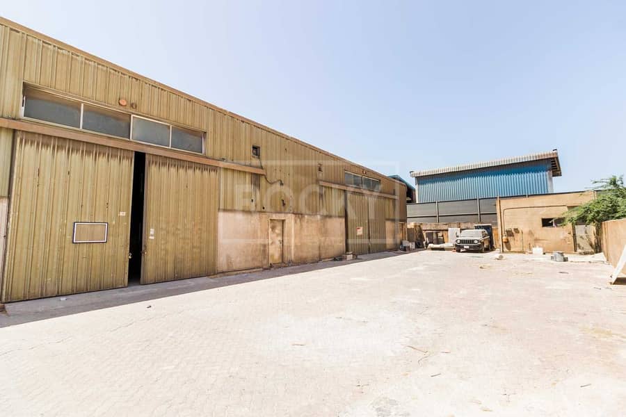 19 5 Warehouses| Storage| Vacant| Al Quoz 1