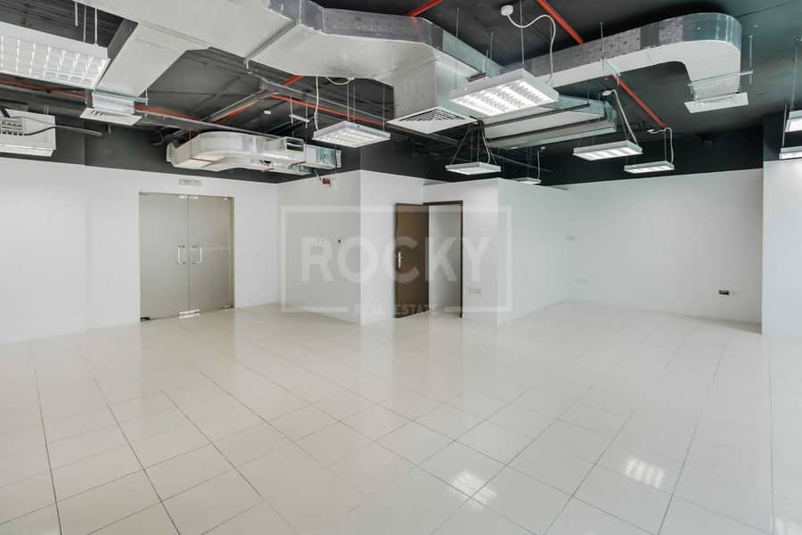 4 Ready to Move | 1st Year Chiller Free | Close to Metro