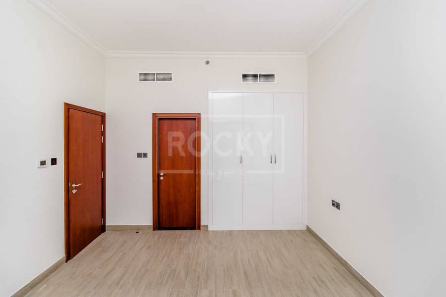 7 Brand New | 13 Months | Close to Metro | 2Bed plus Laundry