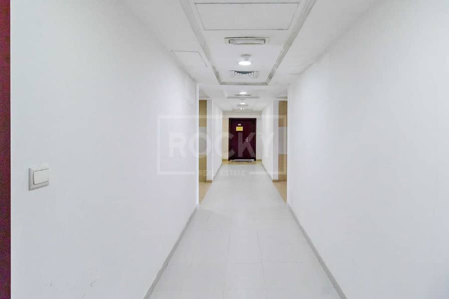 9 Spacious | Fitted | Office | Jumeirah Bay X3
