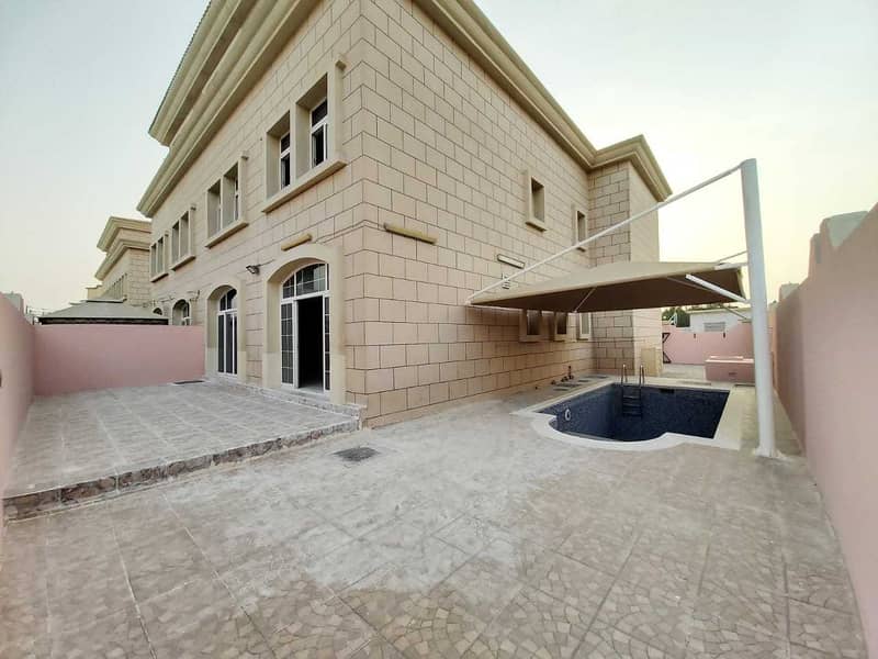 شقة في المنطقة 25،مدينة محمد بن زايد 5 غرف 150000 درهم - 5087568