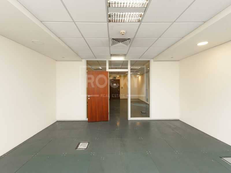 5 Office with Free Chiller and Dewa | Close to metro | Multiple Units