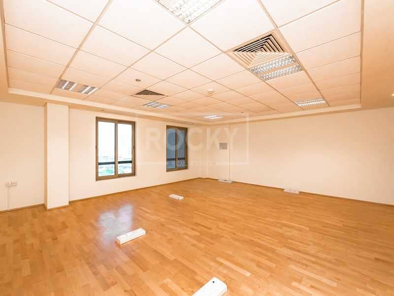 3 Fitted Office | Chiller Free | Multiple Options | Free Parking