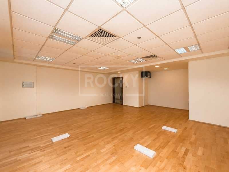 5 Fitted Office | Chiller Free | Multiple Options | Free Parking