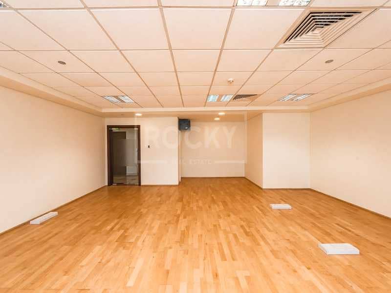 11 Fitted Office | Chiller Free | Multiple Options | Free Parking