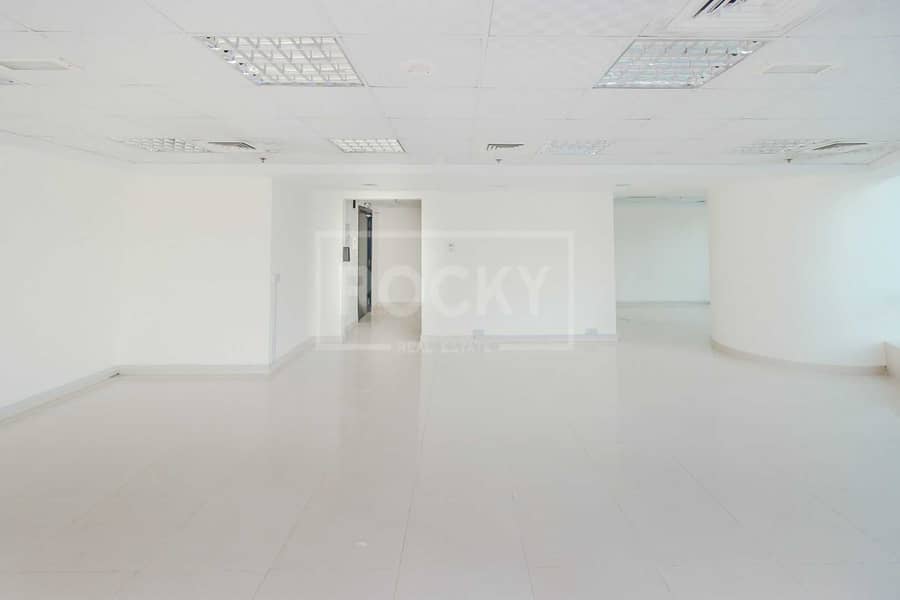 2 Spacious Fitted Office | Open Layout | Close to Metro | DMCC