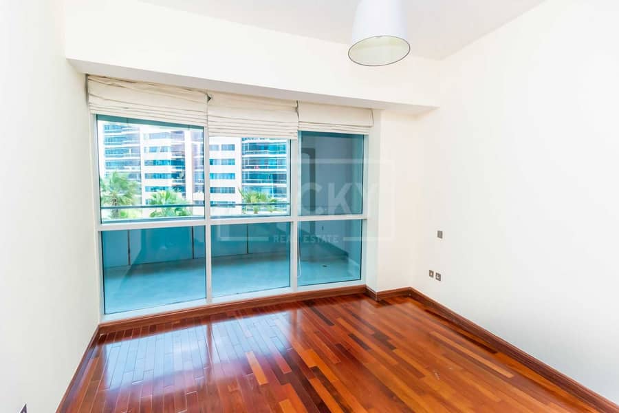 6 1-Bed | Road View | The Waves Tower A