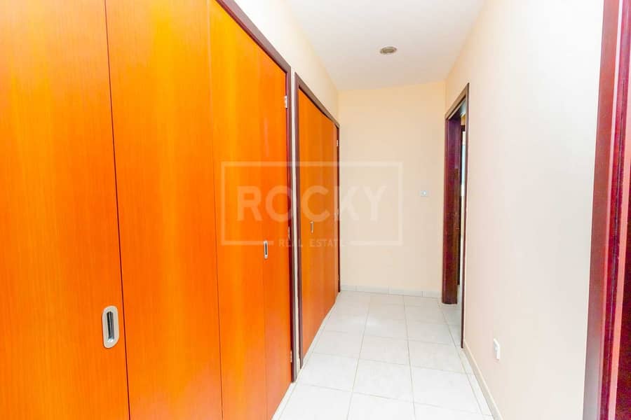 7 Spacious | 4-Bed | Road View | Dubai Marina