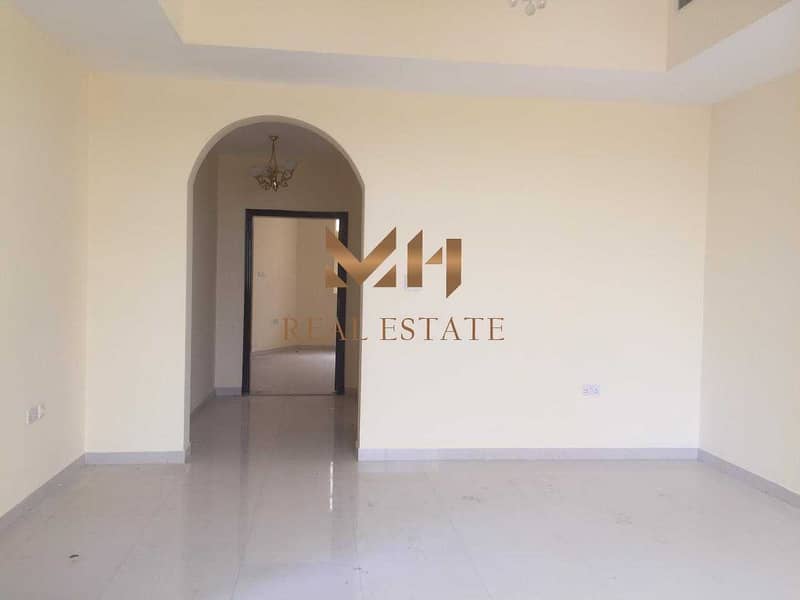 5 Vacant | 6 BHK + Maid + Driver's  room | With Balcony