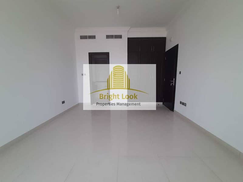 Well Maintained  1 BHK with Wardrobes| 4 Payments