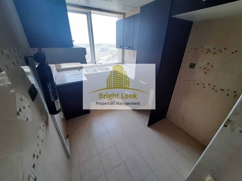 13 Well Maintained  1 BHK with Wardrobes| 4 Payments