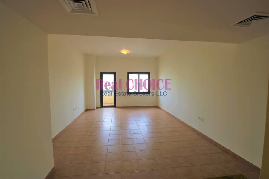 Spacious 3br with maids room | 12chqs | No Commissions