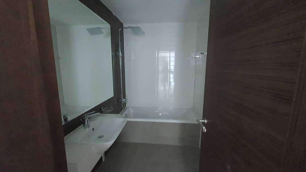 18 Brand New Spacious 2BR l Amazing View l 4 to 6 cheques