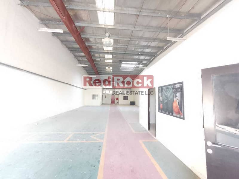 4 3520 Sqft Warehouse with Office in DIP