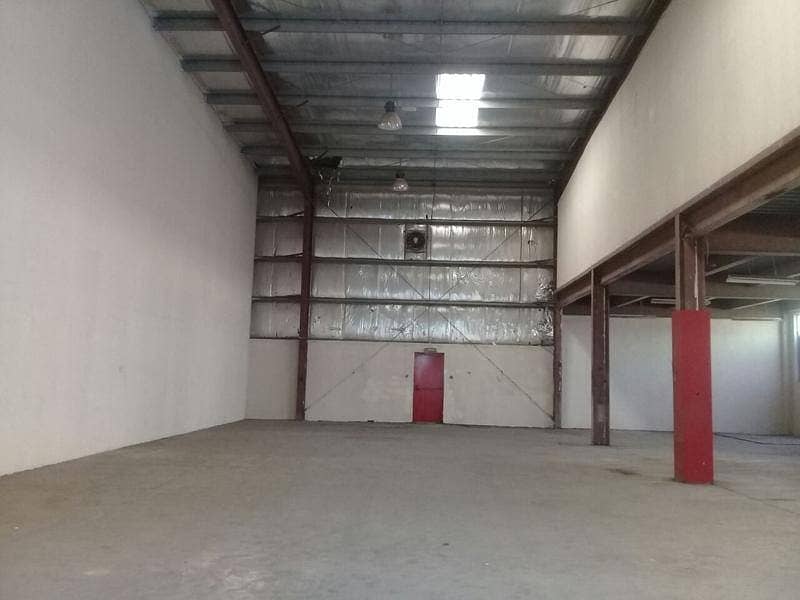View now! 6000 sqft commercial warehouse in DIP - Office in Mezzanine - very good location!