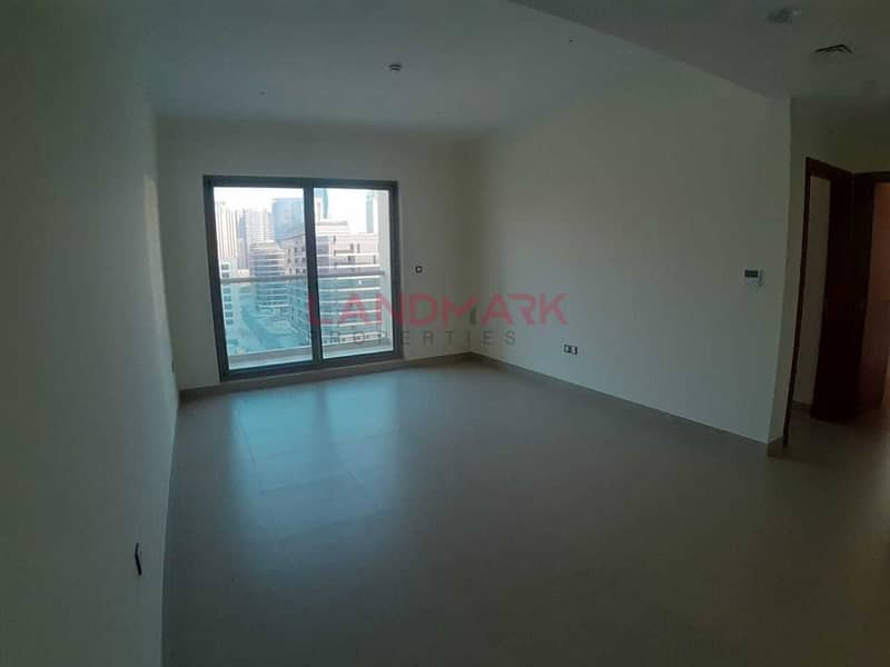 10 FLAGSHIP ONE 2 BEDROOM HALL FOR RENT