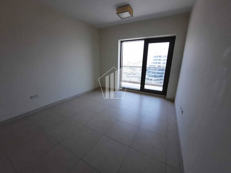 6 Brand New Building / Unfurnished 1 Bedroom / 1month Free /