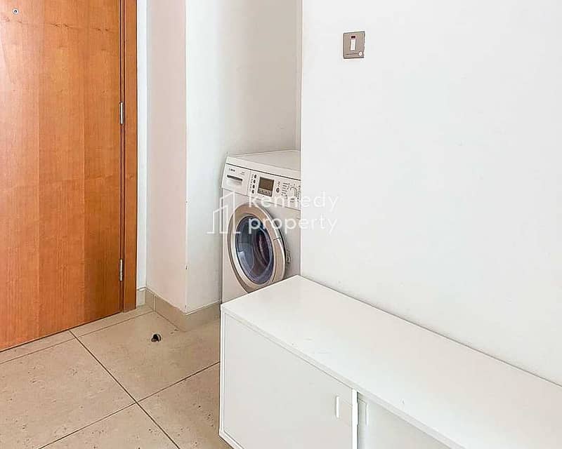 7 Sea View | Well Maintained | Kitchen White Goods