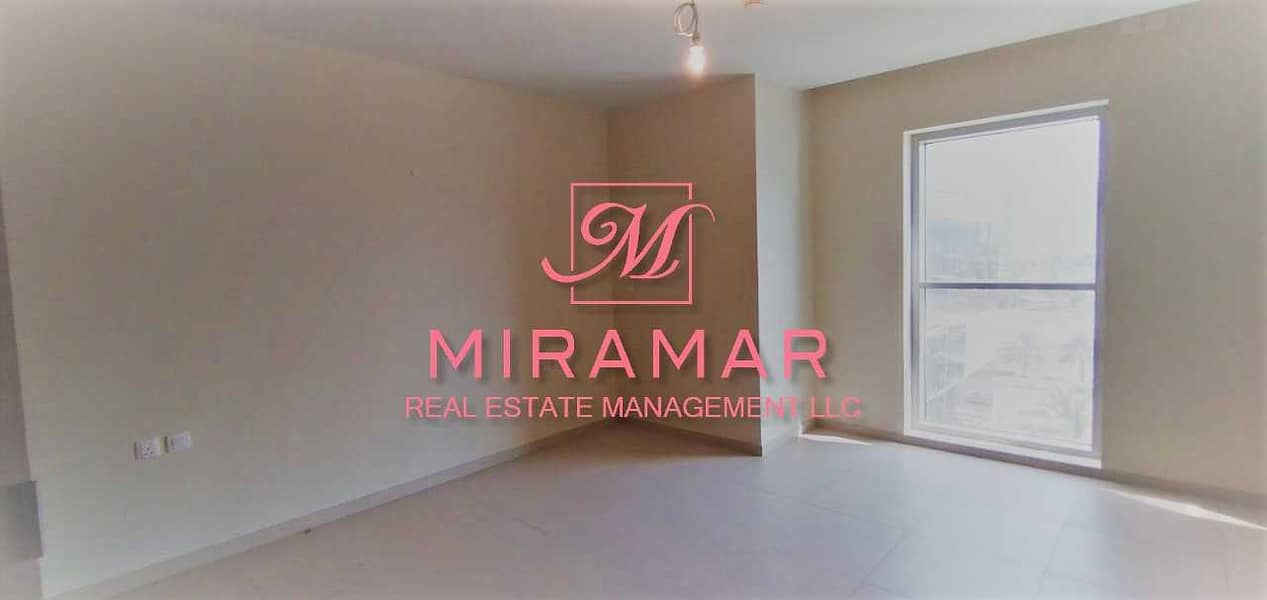 21 LARGE 3B+MAIDS TOWNHOUSE | DUPLEX WITH BALCONY