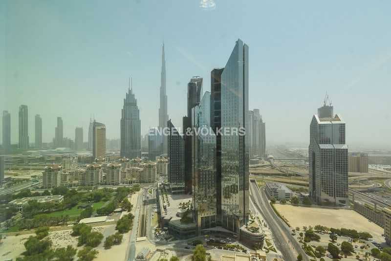 27 Prestigious |Furnished| Burj View| 7 Car Parks