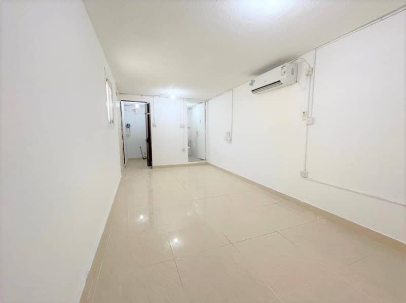 4 250 Quality Studio Behind Burjeel Hospital In Al Falah Street