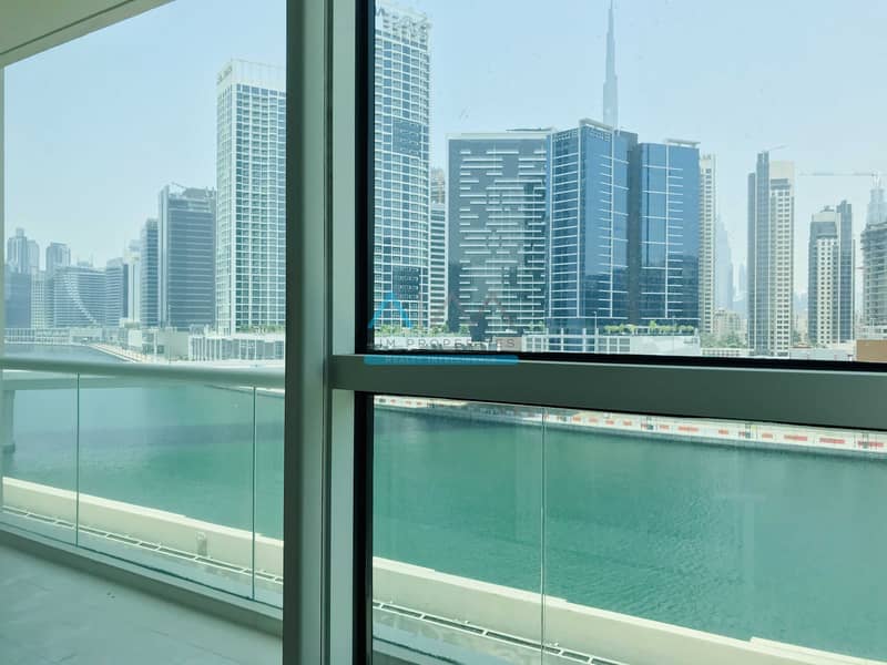 9 STUNNING & PANORAMIC LAKE VIEWS - 1 BED IN MAYFAIR RESIDENCY - WITH APPLIANCES