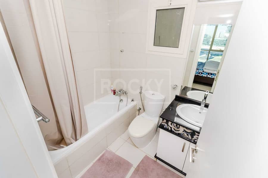 6 Chiller Free | 1 Bed | plus Laundry | Business Bay