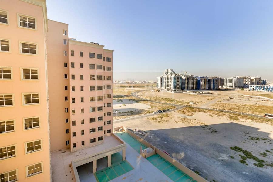 10 2 Months Free | 2-Bed | Pool View