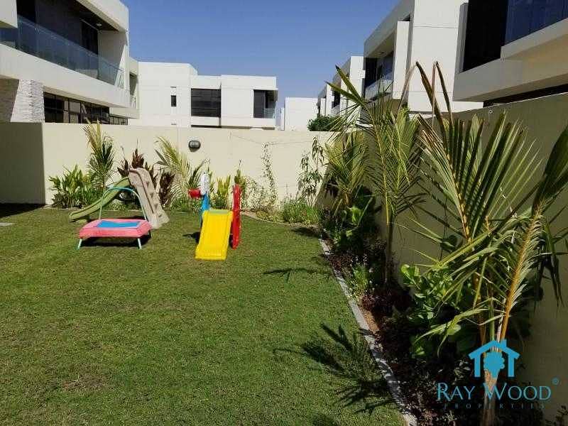 4 Spacious |Type V 4 |5 Bedroom+Maid|For Sale