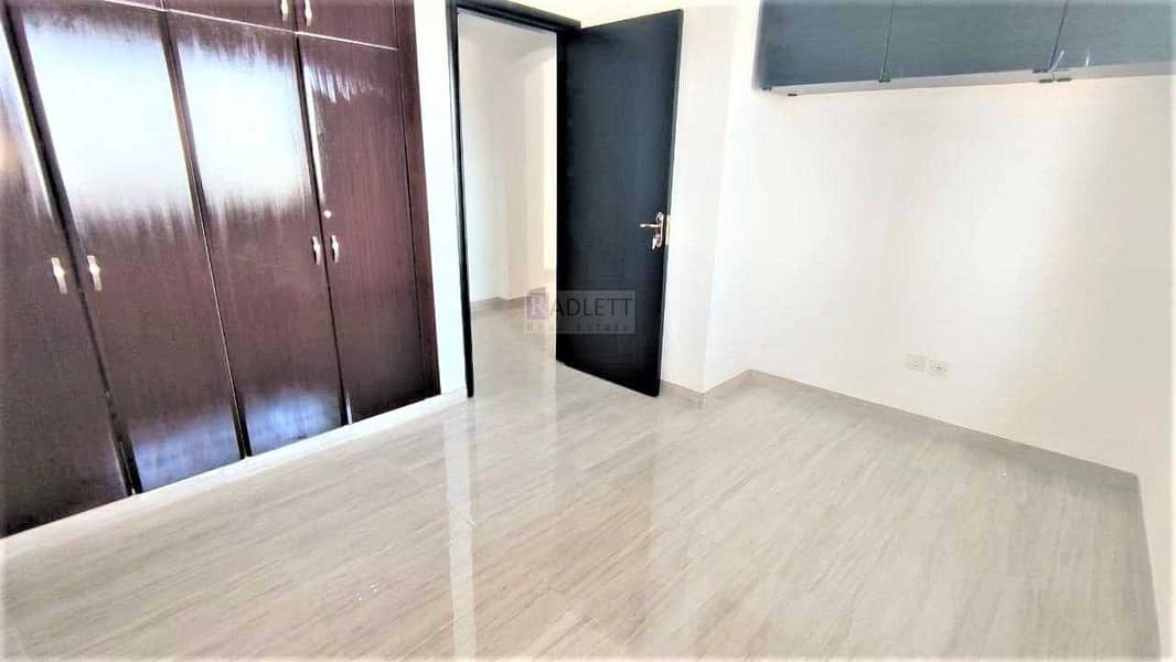 Brand New| Spacious Unit| Closed Kitchen