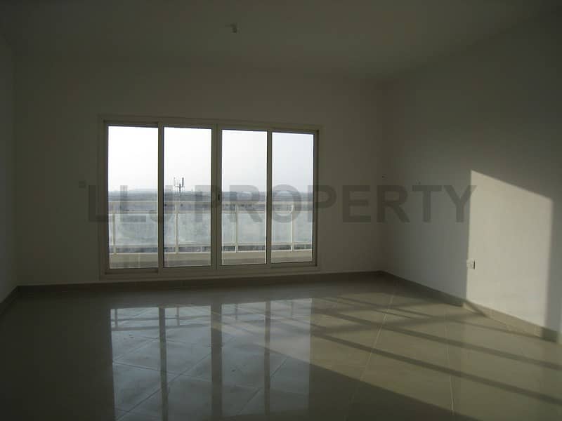 *Vacant Now* Multiple Two Beds With Balcony OR Terrace