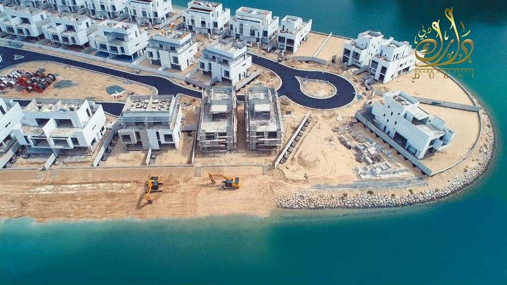 Sharjah villa for sale in private island Sharjah villa for sale in private island