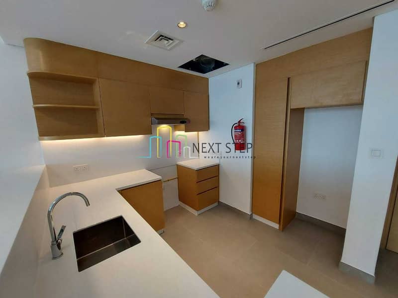 4 Charming 1 Bedroom with Balcony l Gym & Pool Facilities l Parking l