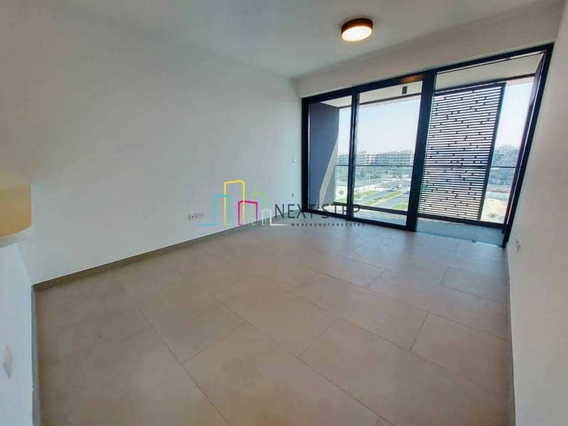 2 Elegant 1 Bedroom with Balcony  l Gym & Pool Facilities  l Parking l