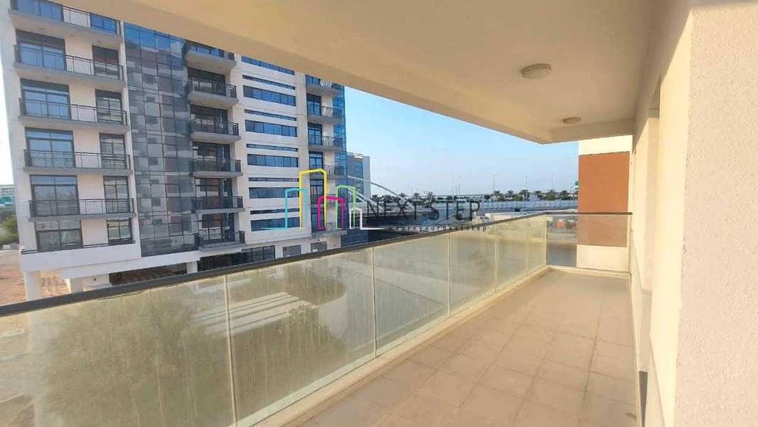 Attractive 2BR with Maidsroom l Long  Balcony l Gym & Pool l Parking