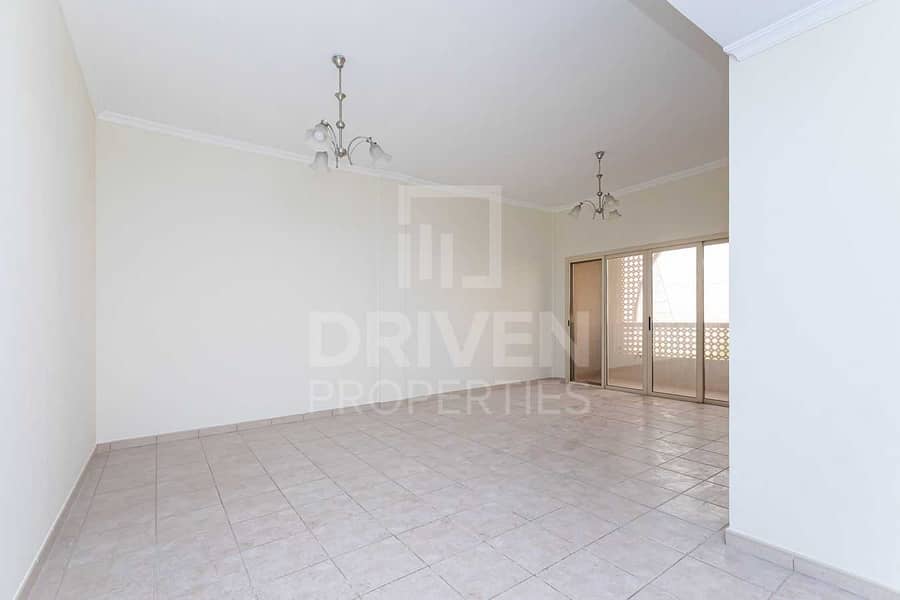 2 Ready to move in and Well-maintained Apt